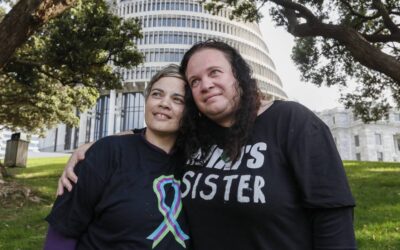 Hundreds march on Parliament demanding government funding for cancer drugs